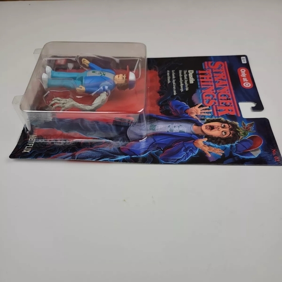 Dustin, The Bard - Stranger Things 4" Bandai 2021 Exclusive No. 2 Netflix - Picture 3 of 4